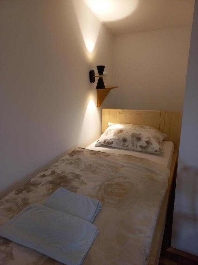 Bed and Breakfast Sobe Levc Мозирє Екстер'єр фото